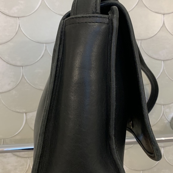 Coach Leather Shoulder Bag - Picture 3 of 4